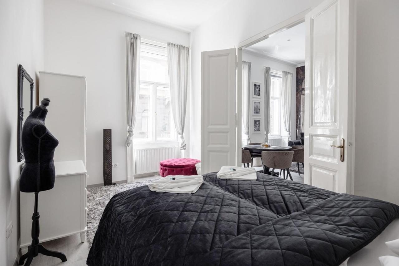 Mystic Dreamy Apartment Budapest Ngoại thất bức ảnh